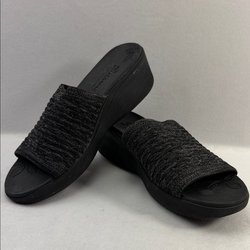 Skechers Women's Black Pier-Lite My Wish Knit Slides Wedge Sandals